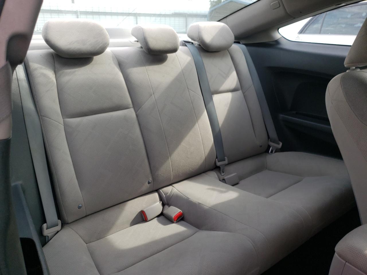 Photo 6 from auction – 2012 HONDA CIVIC LX with VIN 2HGFG3B52CH510898