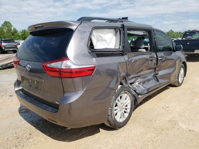 Photo 4 from auction – 2017 TOYOTA SIENNA XLE with VIN 5TDYZ3DC0HS783182