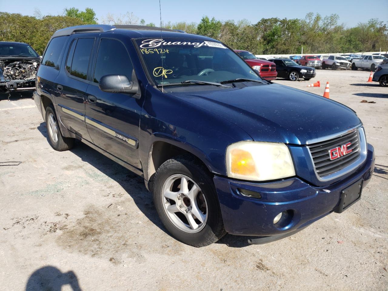 GMC ENVOY XUV 2004 with VIN 1GKES12S246185924 - Photo from auction