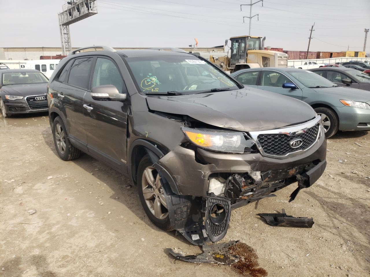 KIA SORENTO 2012 with VIN 5XYKUDA2XCG300972 - Photo from auction