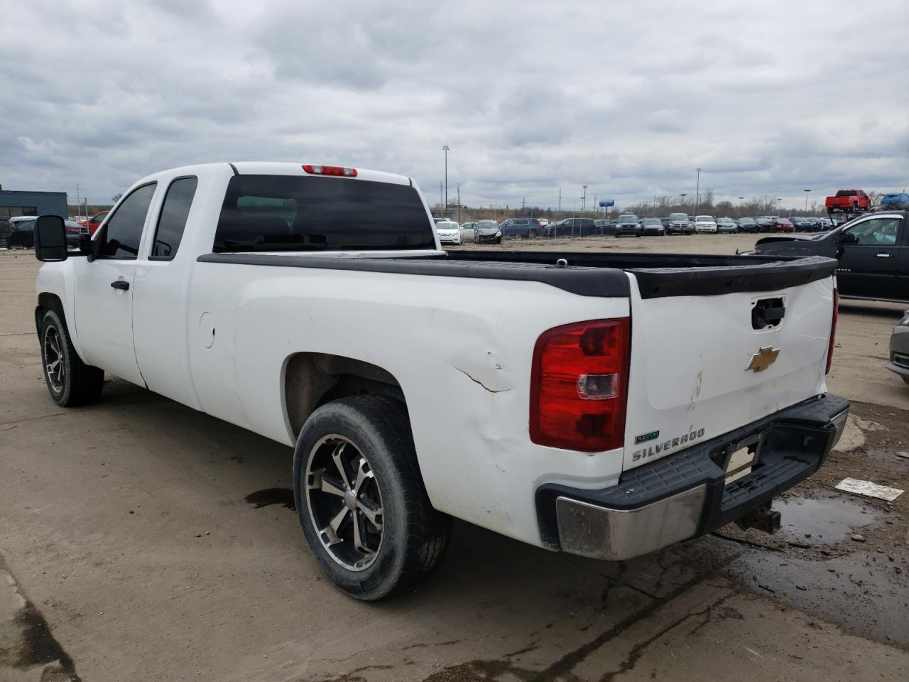 Photo 3 from auction – 2011 CHEVROLET SILVERADO with VIN 1GCRCPE00BZ419528
