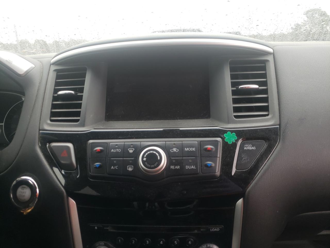 Photo 9 from auction – 2014 NISSAN PATHFINDER with VIN 5N1AR2MN9EC659806