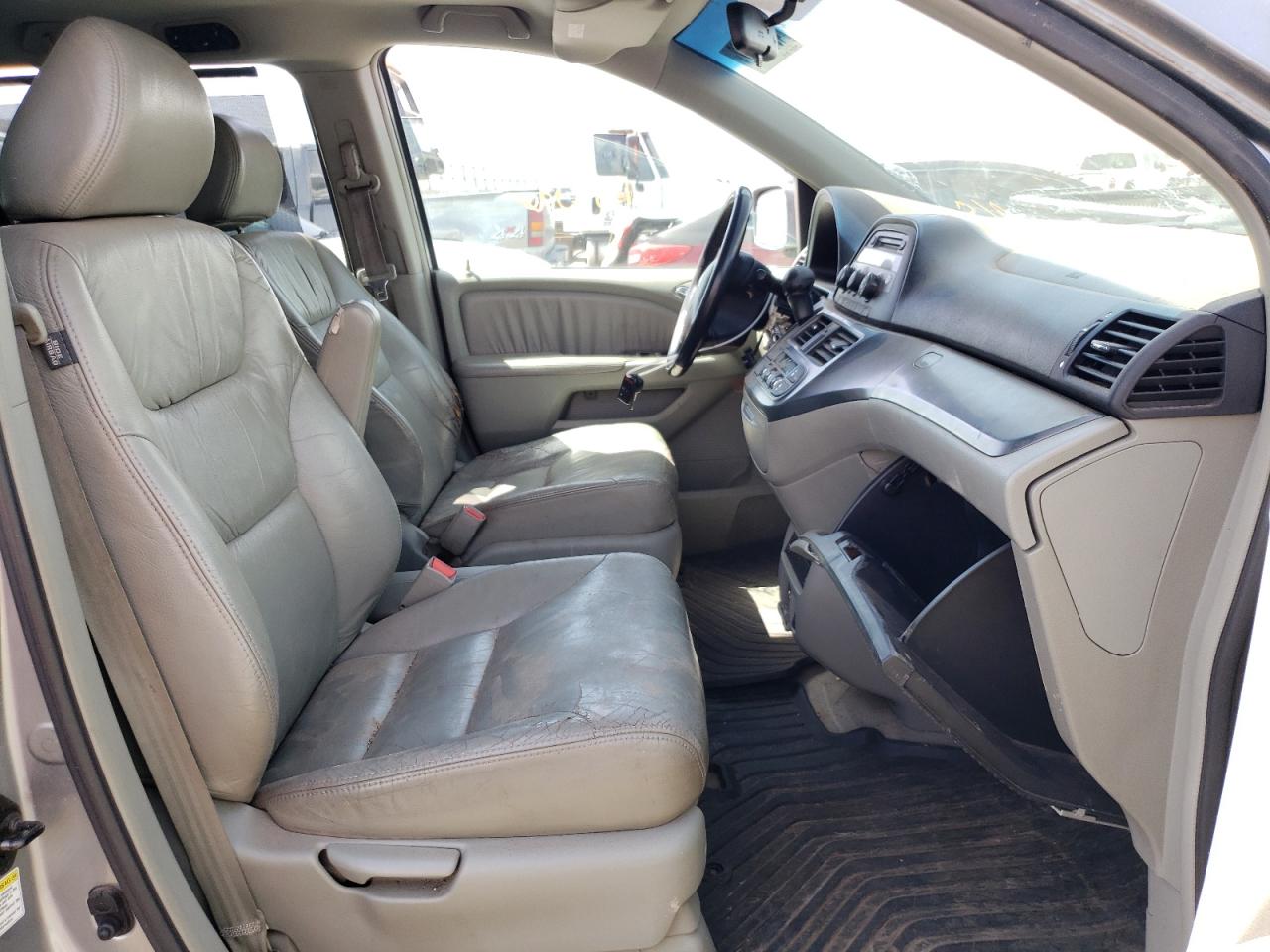 Photo 5 from auction – 2006 HONDA ODYSSEY EX with VIN 5FNRL38706B041126