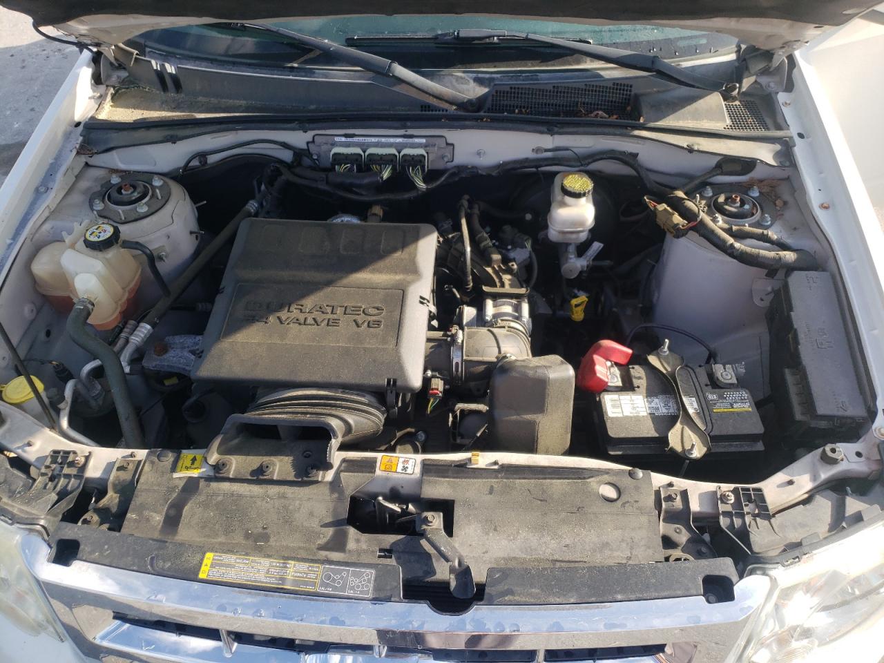 Photo 7 from auction – 2012 FORD ESCAPE LIM with VIN 1FMCU0EG7CKA41737