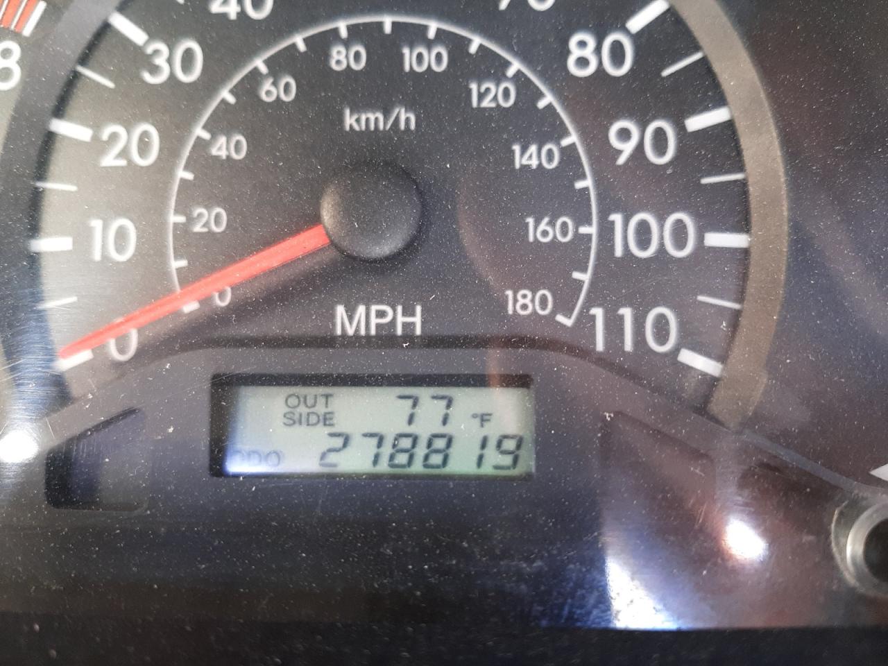 Photo 8 from auction – 2007 TOYOTA COROLLA CE with VIN 1NXBR32E87Z896670