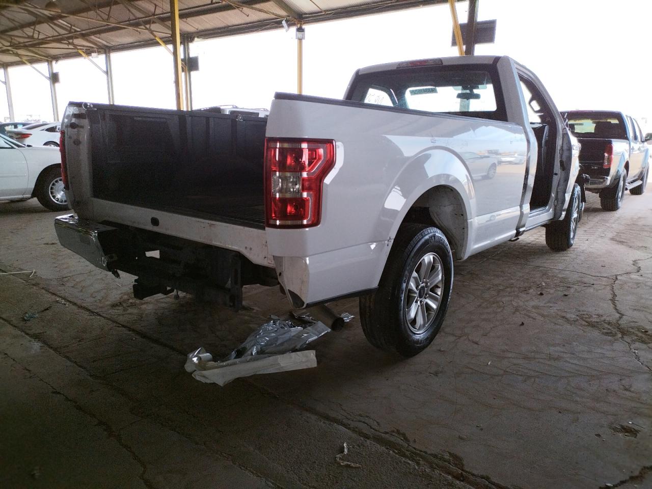 Photo 4 from auction – 2019 FORD F150 with VIN 1FTMF1C59KKD92142