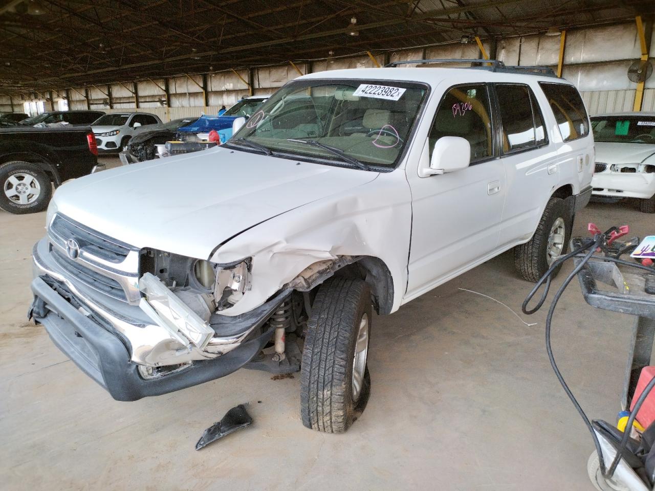 Photo 2 from auction – 2002 TOYOTA 4RUNNER SR with VIN JT3GN86R020257476