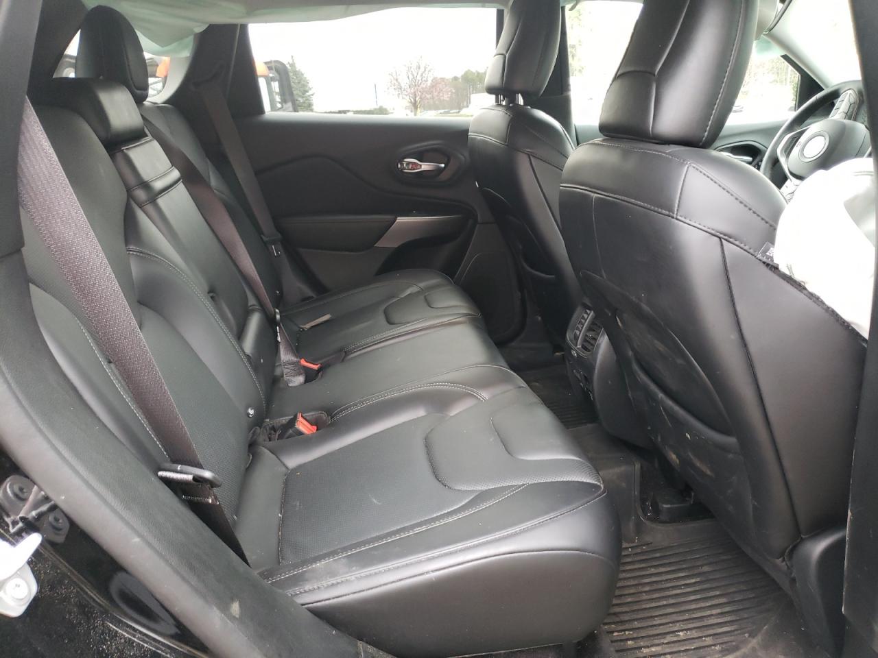 Photo 6 from auction – 2019 JEEP CHEROKEE L with VIN 1C4PJMDX7KD122036