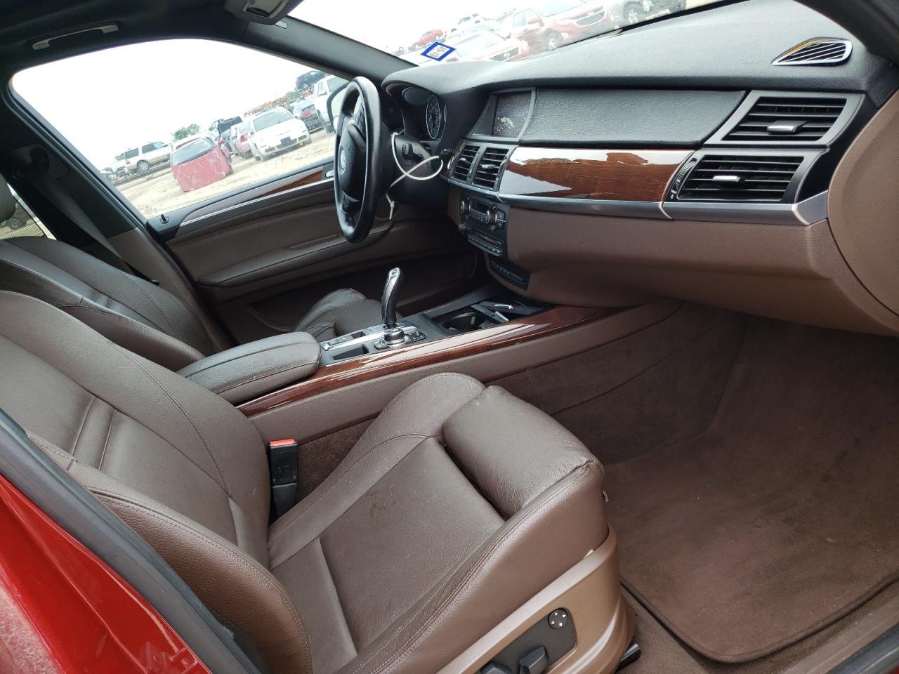 Photo 5 from auction – 2011 BMW X5 XDRIVE3 with VIN 5UXZV4C57BL402668