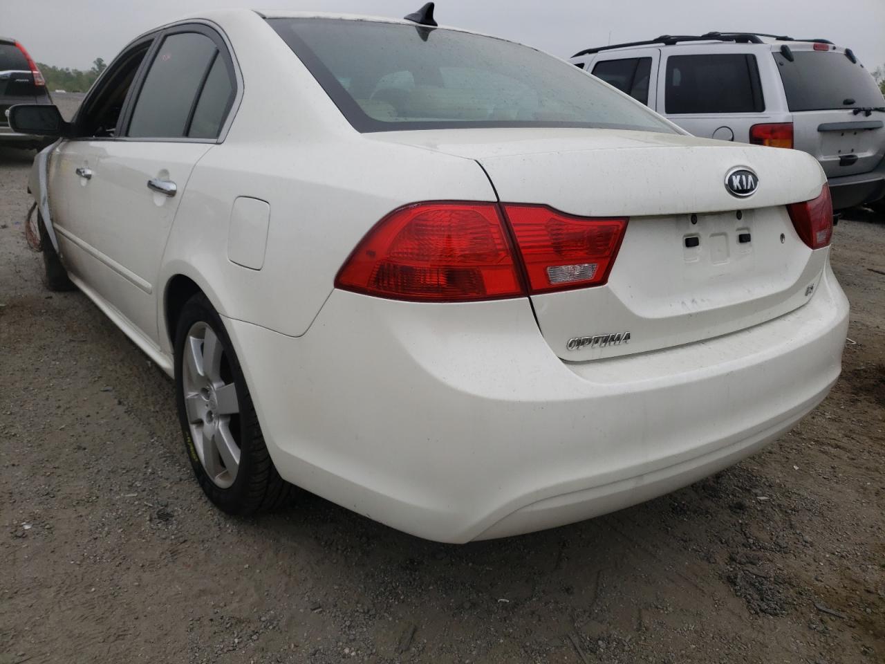 Photo 3 from auction – 2009 KIA OPTIMA LX with VIN KNAGE228395335006
