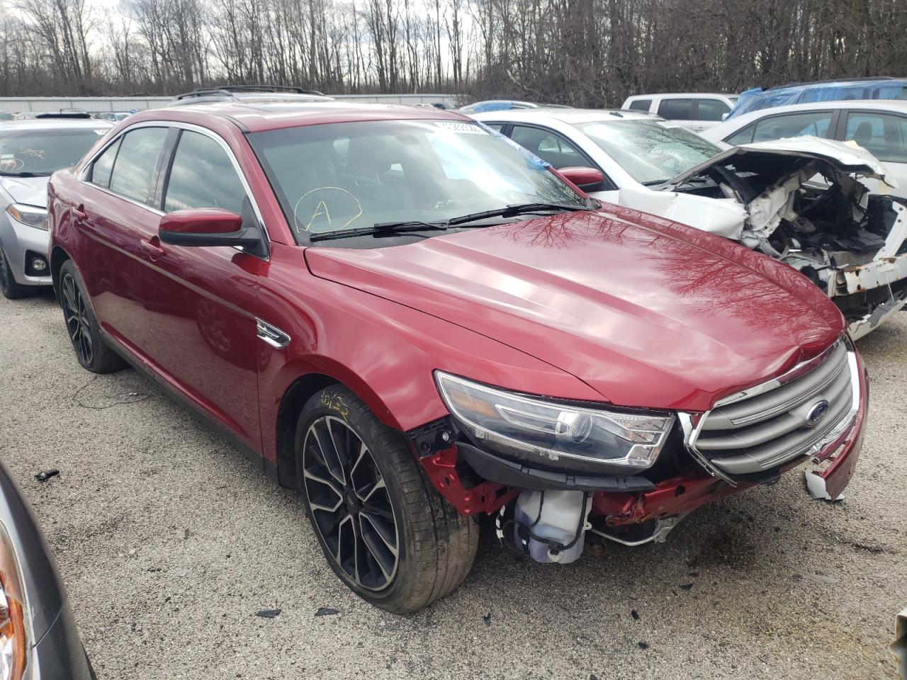 FORD TAURUS SEL 2018 with VIN 1FAHP2E80JG118329 - Photo from auction