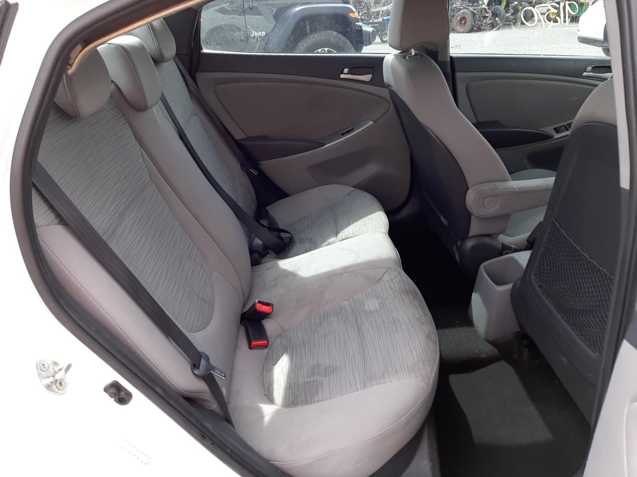 Photo 6 from auction – 2015 HYUNDAI ACCENT GLS with VIN KMHCT4AE0FU921024
