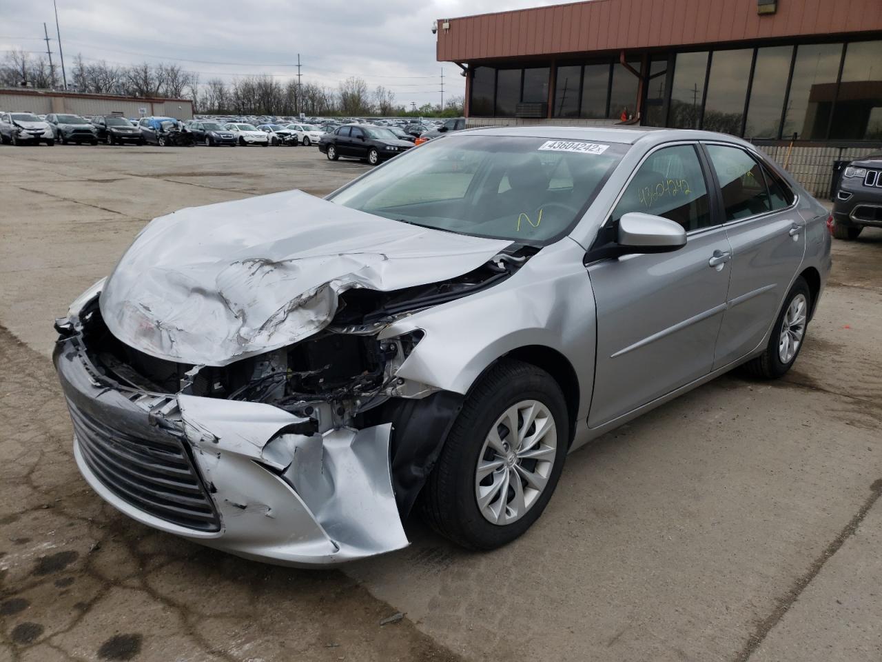 Photo 2 from auction – 2015 TOYOTA CAMRY LE with VIN 4T4BF1FK1FR458249