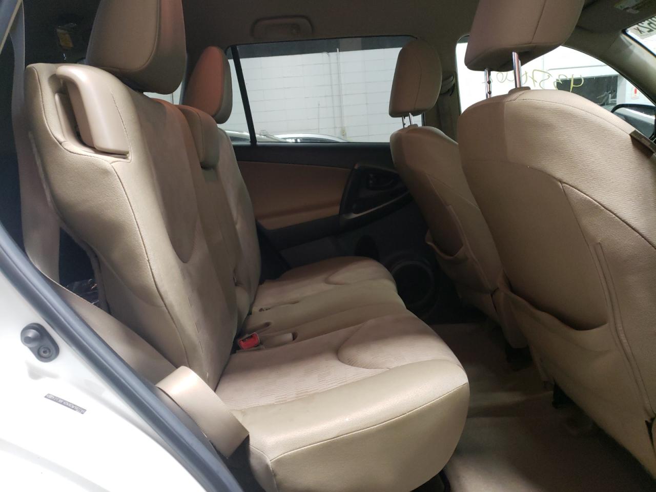 Photo 6 from auction – 2012 TOYOTA RAV4 with VIN 2T3BF4DVXCW182746