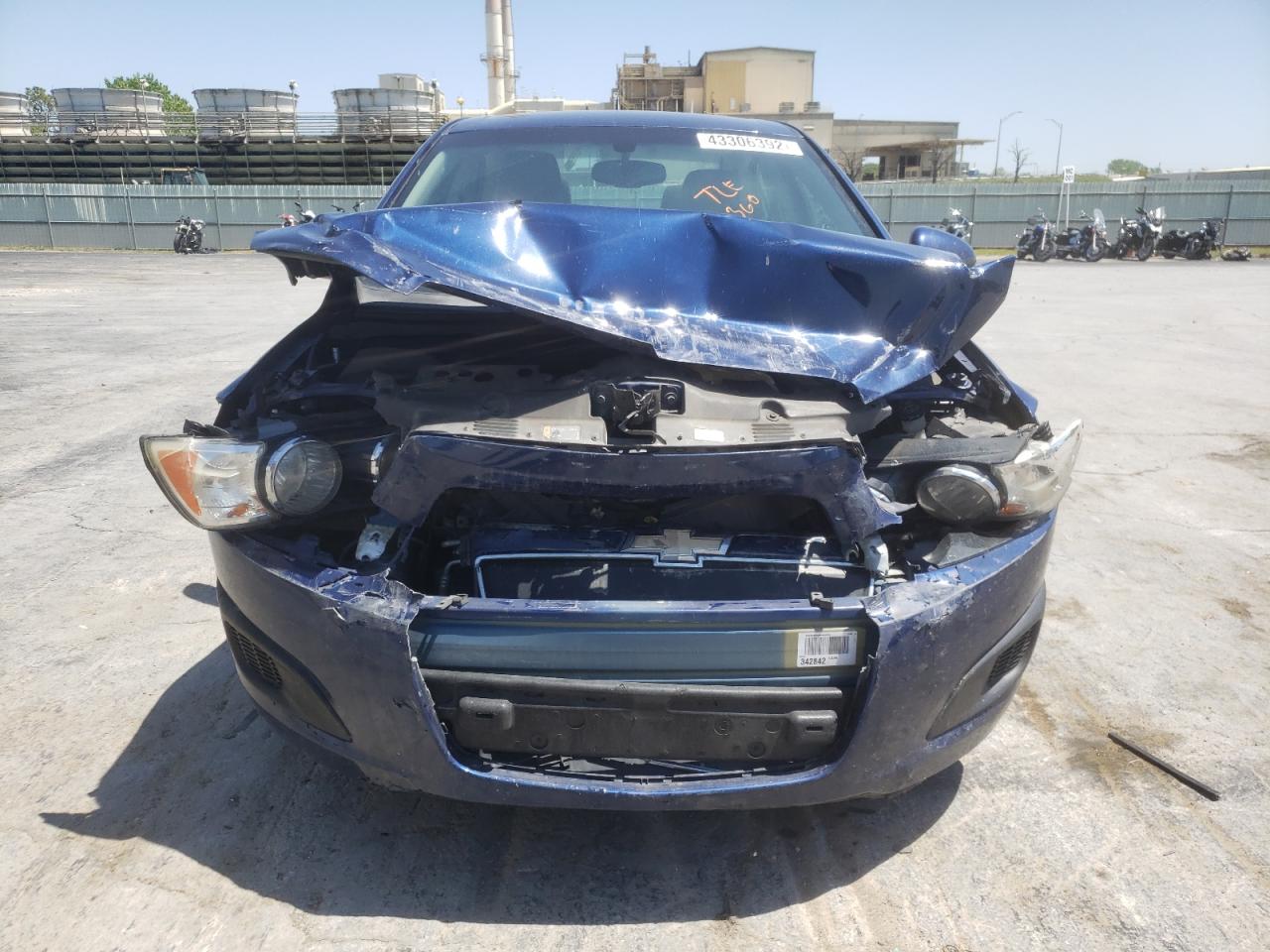 Photo 9 from auction – 2014 CHEVROLET SONIC LS with VIN 1G1JA5SH6E4149314