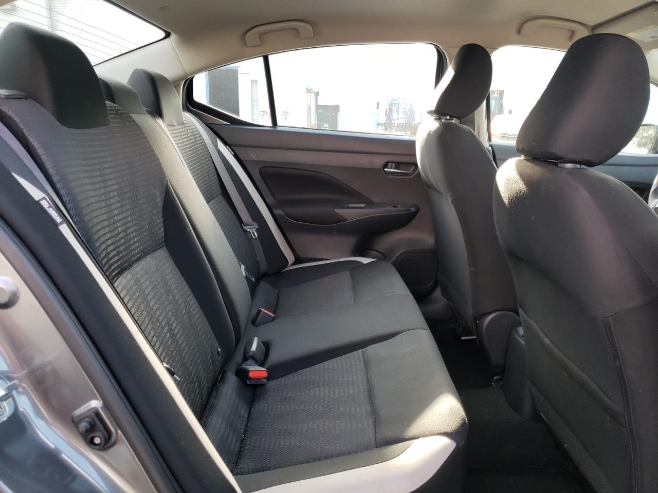 Photo 6 from auction – 2021 NISSAN VERSA SV with VIN 3N1CN8EV0ML889511