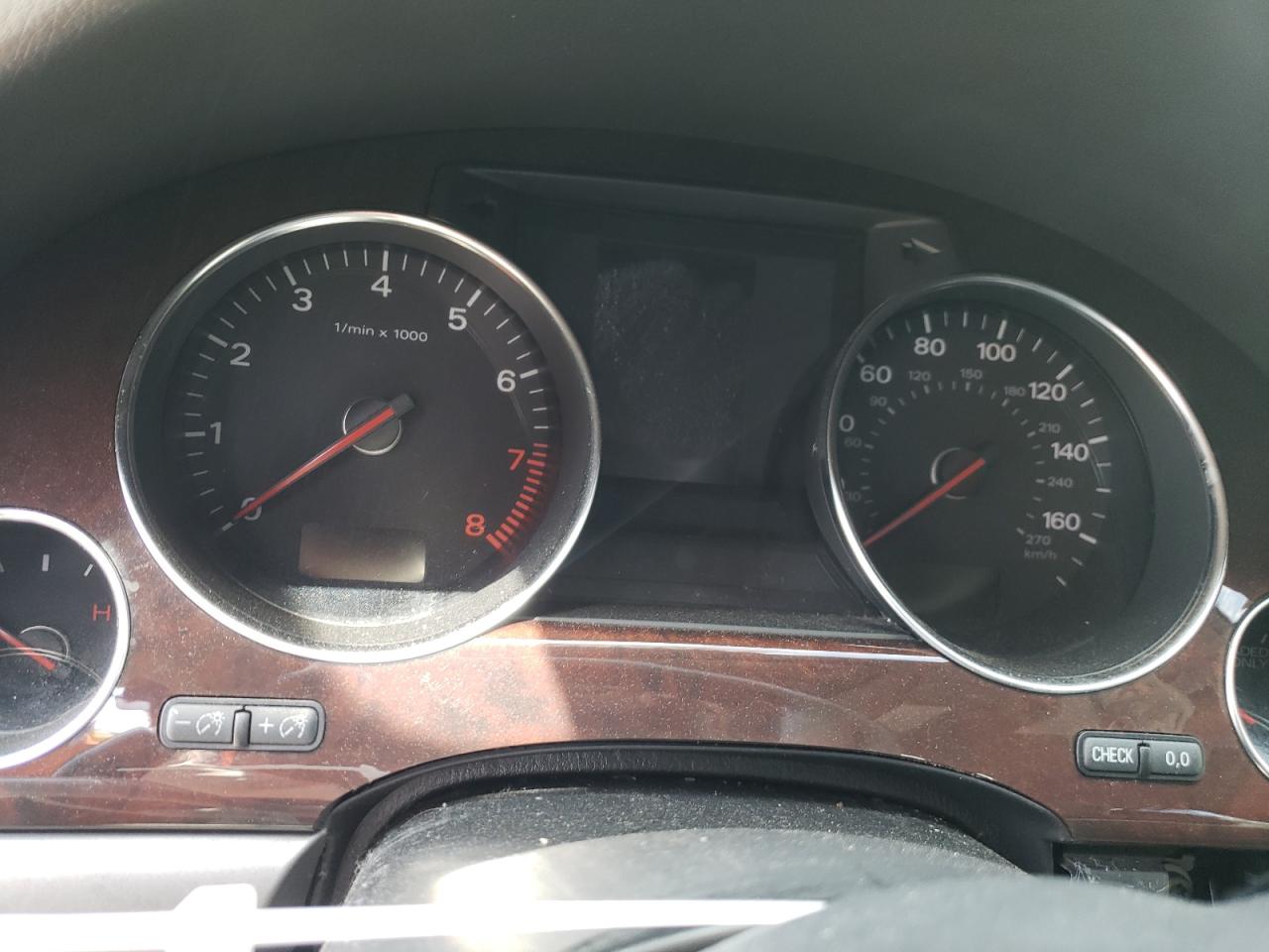 Photo 8 from auction – 2004 AUDI A8 L QUATT with VIN WAUML44EX4N014791