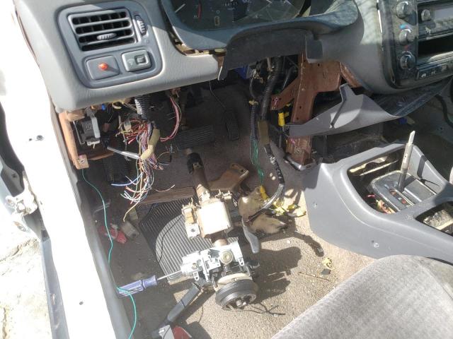 Photo 9 from auction – 1999 HONDA CIVIC BASE with VIN 2HGEJ6622XH548491