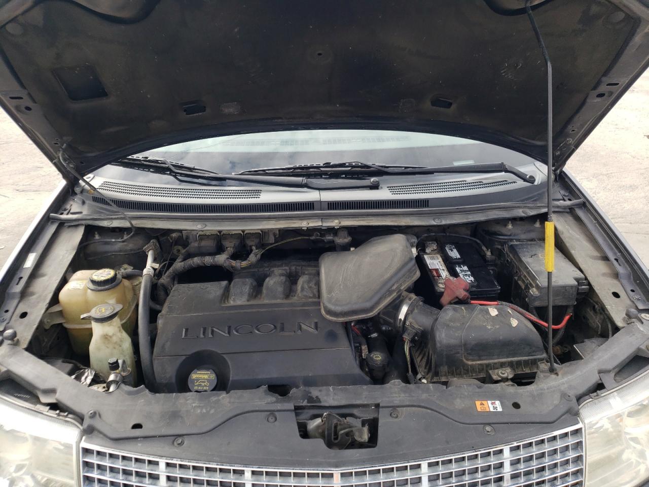Photo 7 from auction – 2008 LINCOLN MKX with VIN 2LMDU68CX8BJ38193