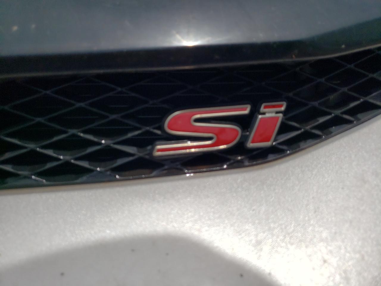 Photo 9 from auction – 2011 HONDA CIVIC SI with VIN 2HGFA5E57BH701885