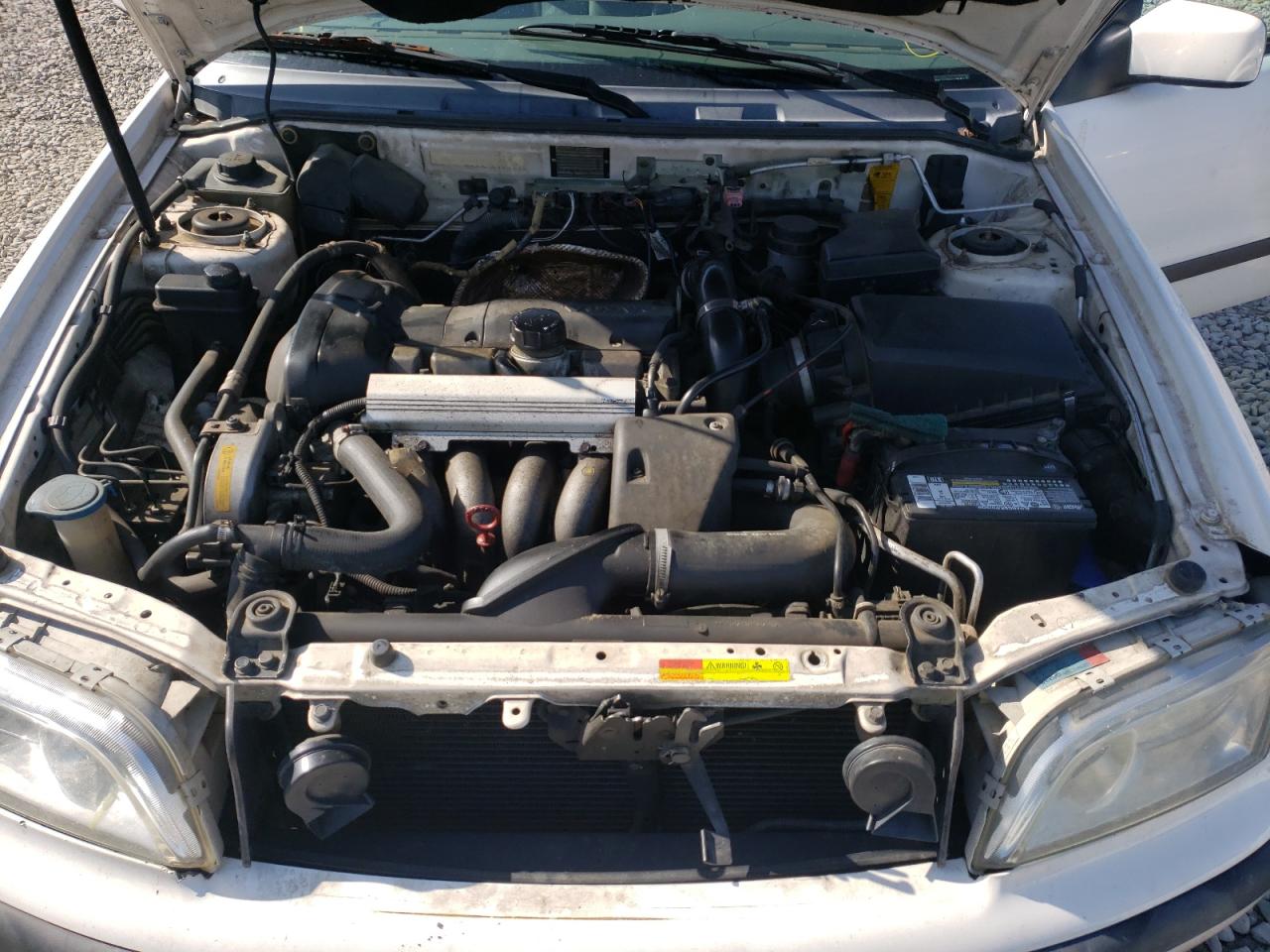 Photo 7 from auction – 2000 VOLVO S40 with VIN YV1VS2557YF550718