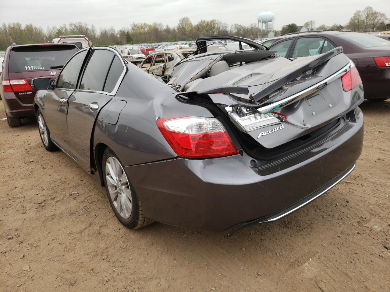 Photo 3 from auction – 2015 HONDA ACCORD EXL with VIN 1HGCR2F89FA133663