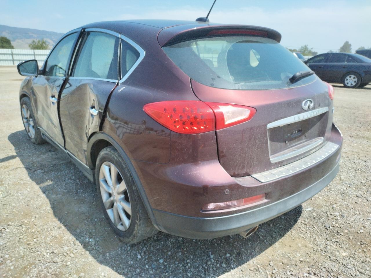 Photo 3 from auction – 2011 INFINITI EX35 BASE with VIN JN1AJ0HP1BM801800