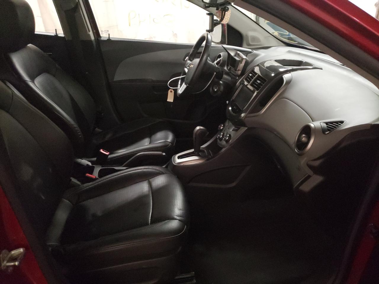 Photo 5 from auction – 2014 CHEVROLET SONIC LTZ with VIN 1G1JE5SB2E4184075