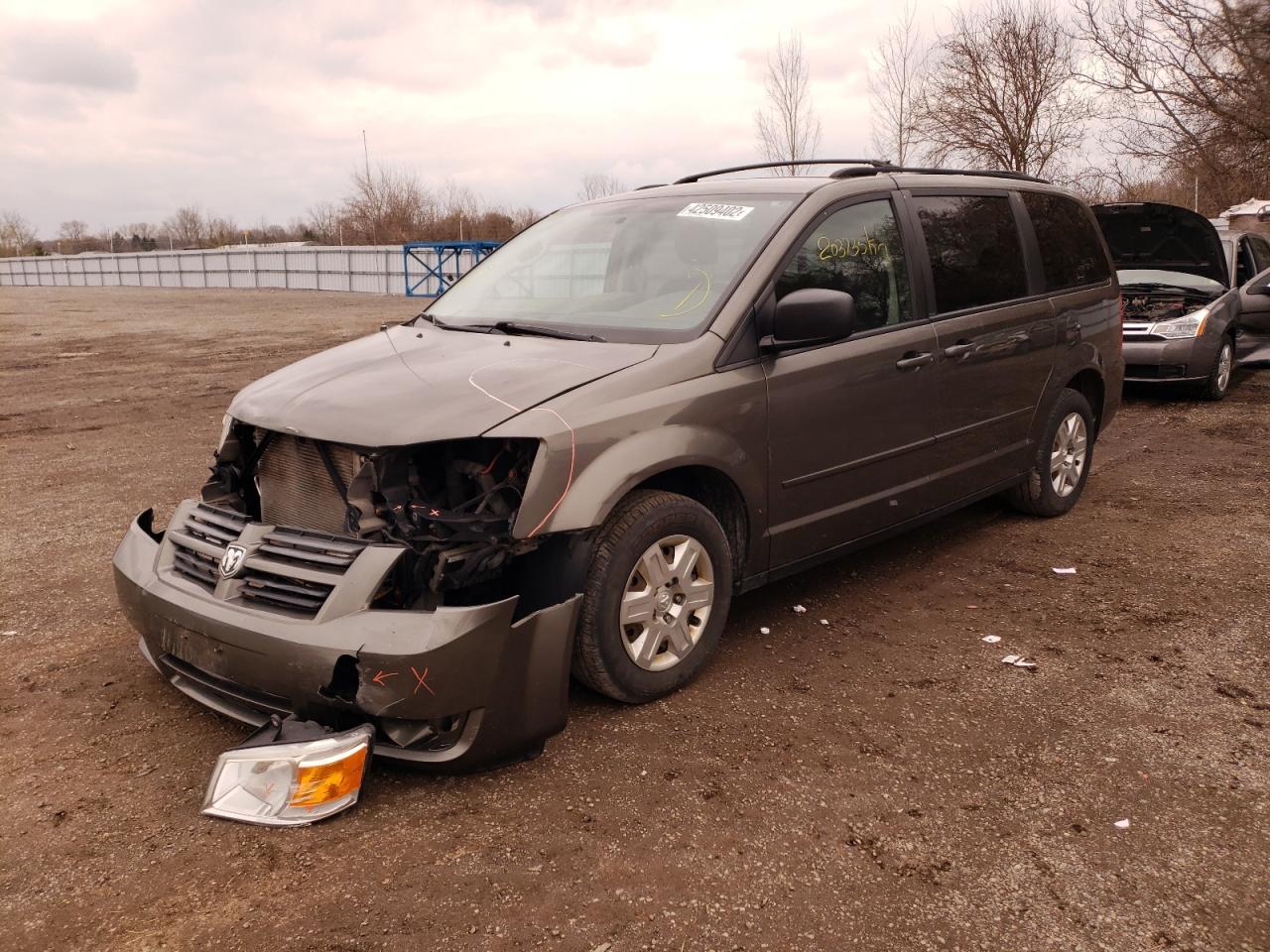 Photo 2 from auction – 2010 DODGE GRAND CARA with VIN 2D4RN4DEXAR190146