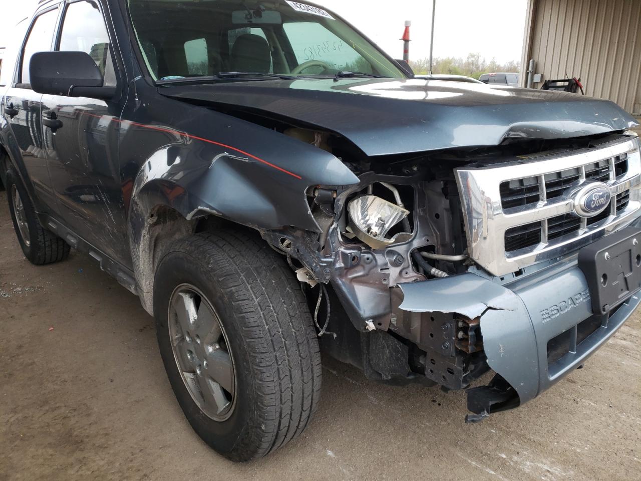 Photo 9 from auction – 2010 FORD ESCAPE XLT with VIN 1FMCU0DGXAKA01554