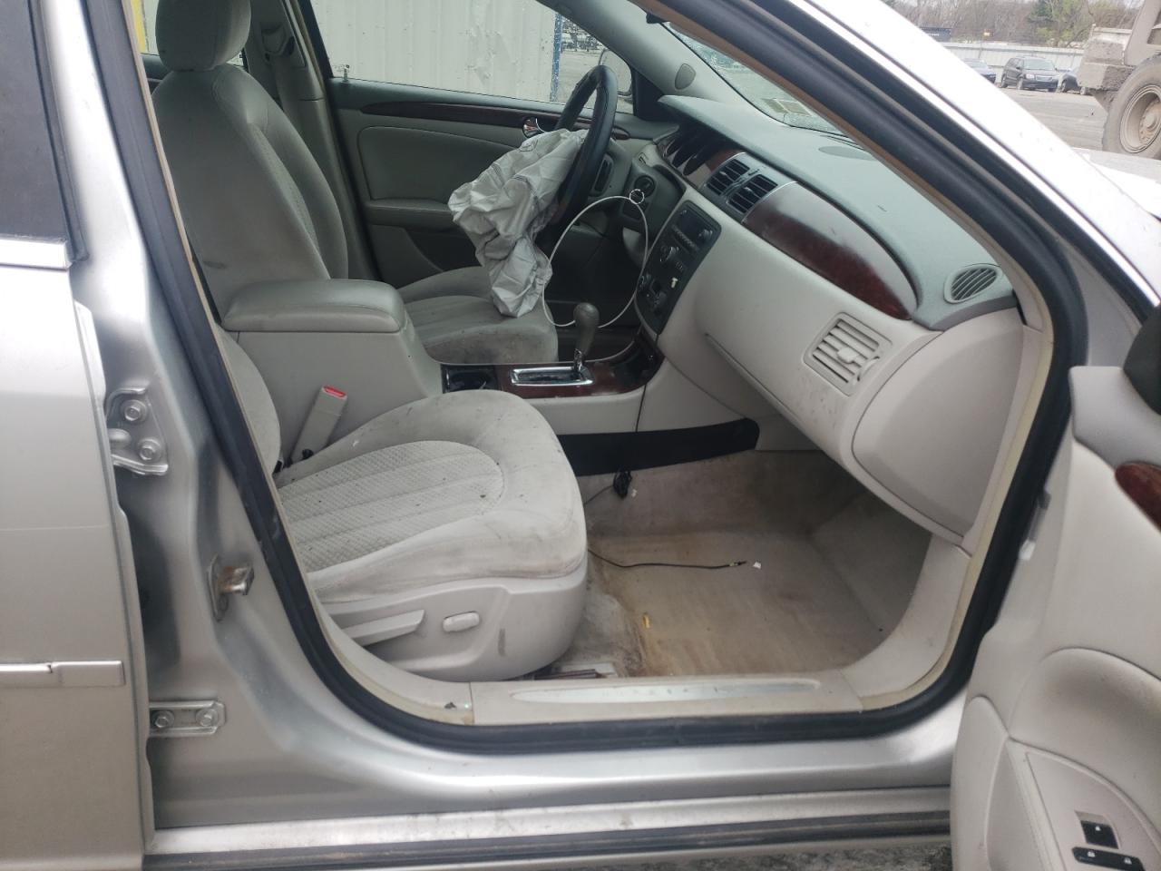 Photo 5 from auction – 2008 BUICK LUCERNE CX with VIN 1G4HP57238U188743