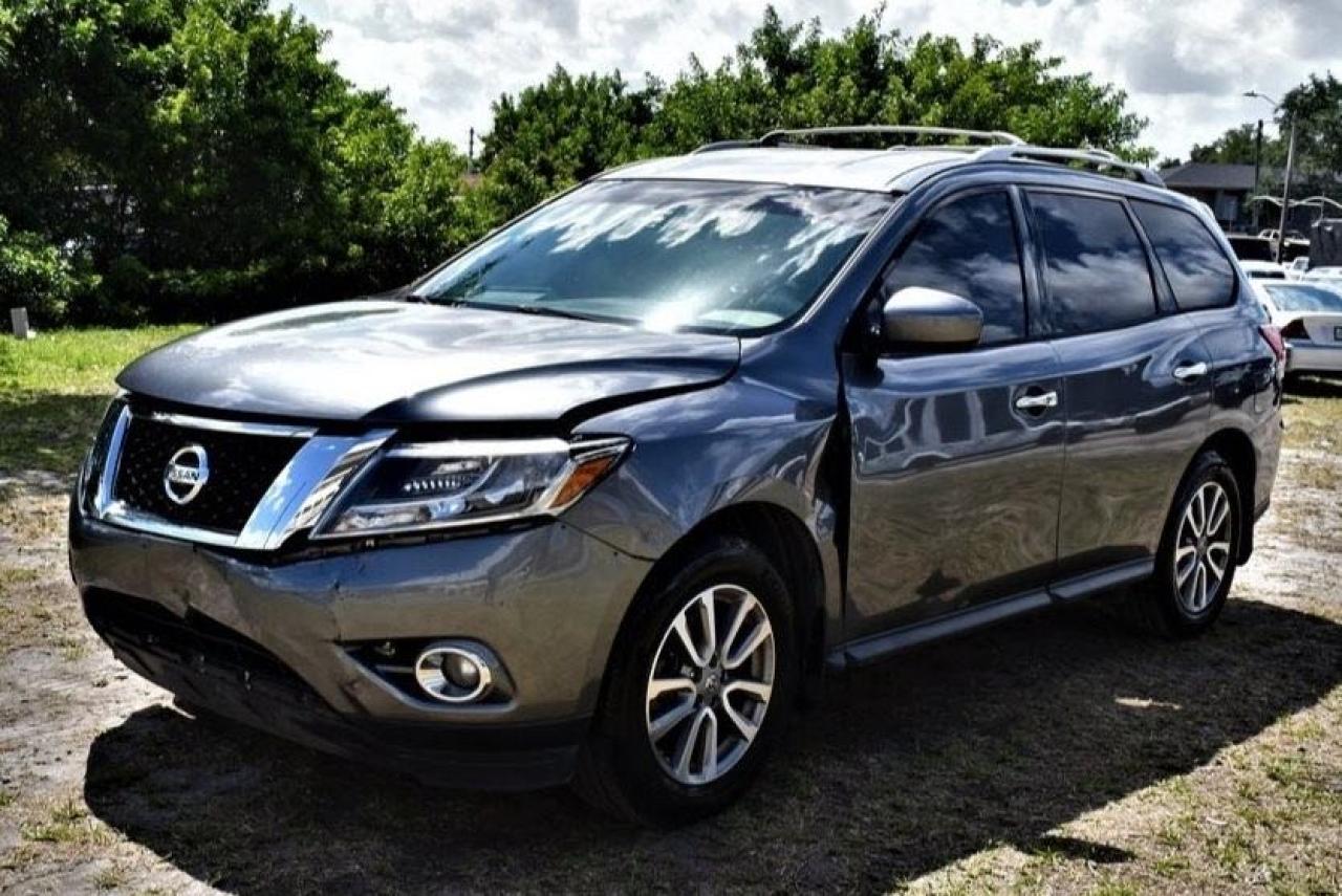 Photo 2 from auction – 2015 NISSAN PATHFINDER with VIN 5N1AR2MN1FC706067