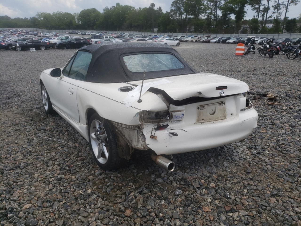 Photo 3 from auction – 2000 MAZDA MX-5 MIATA with VIN JM1NB3532Y0150529