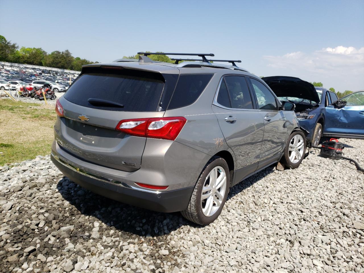 Photo 4 from auction – 2018 CHEVROLET EQUINOX PR with VIN 3GNAXMEV2JS576301