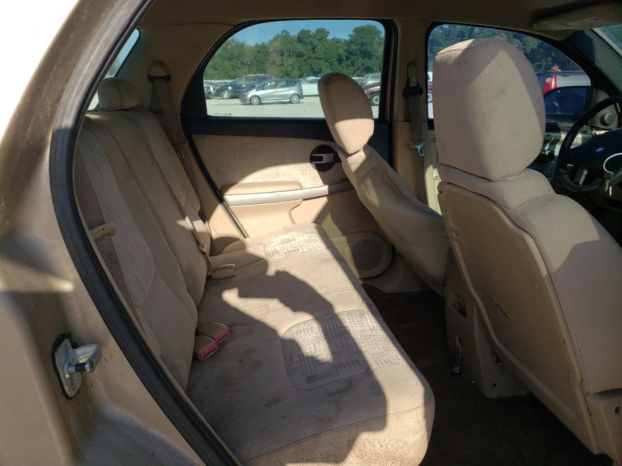 Photo 6 from auction – 2006 CHEVROLET EQUINOX LS with VIN 2CNDL13F266172864