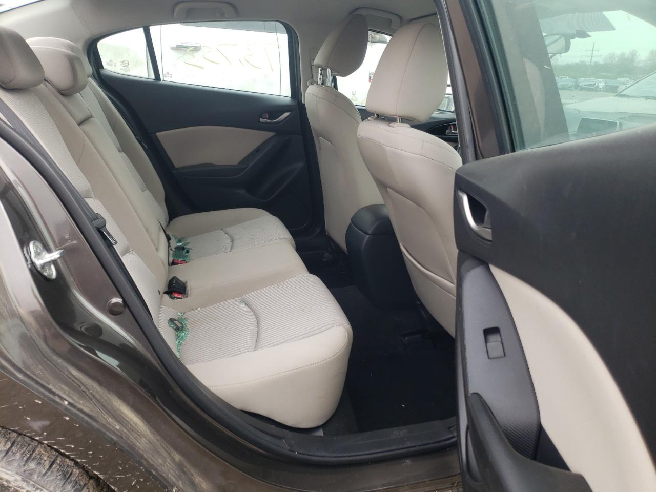 Photo 6 from auction – 2014 MAZDA 3 TOURING with VIN 3MZBM1V75EM100475