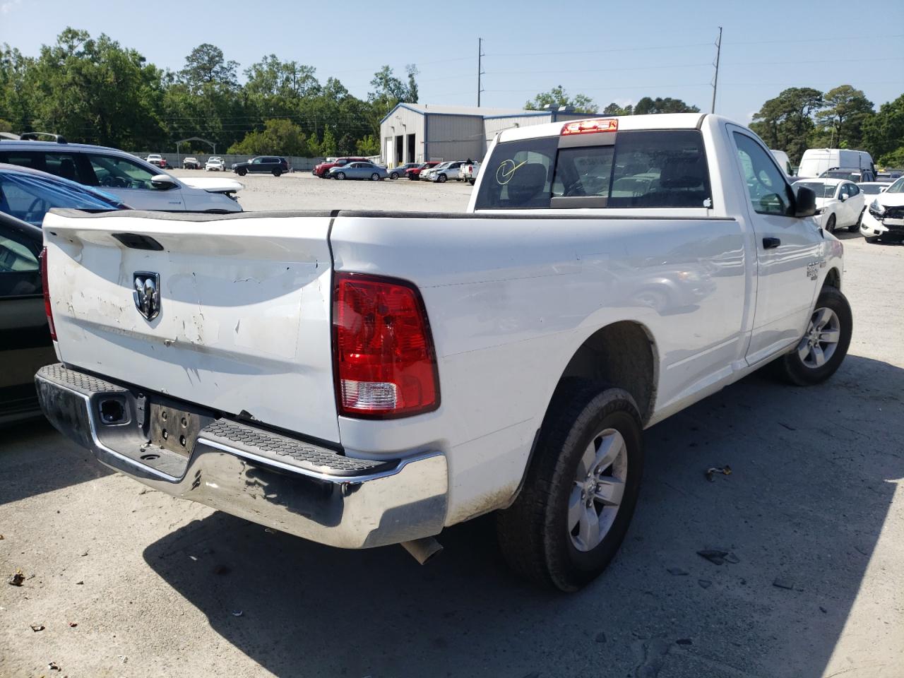 Photo 4 from auction – 2019 RAM 1500 CLASS with VIN 3C6JR6DT3KG674828