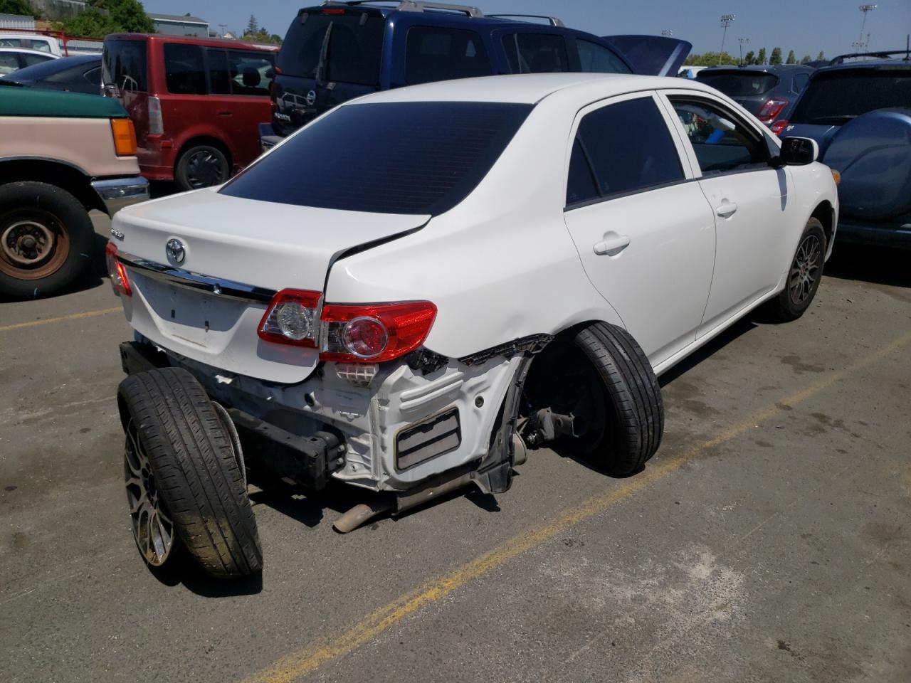 صورة رقم 4 من المزاد - 2013 TOYOTA COROLLA BA مع VIN 2T1BU4EE3DC964144