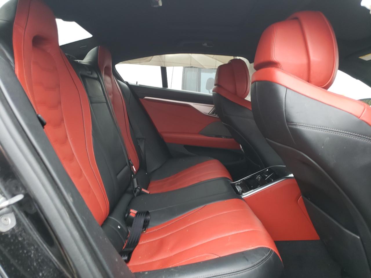 Photo 6 from auction – 2021 BMW M850XI with VIN WBAGV8C09MCE95118
