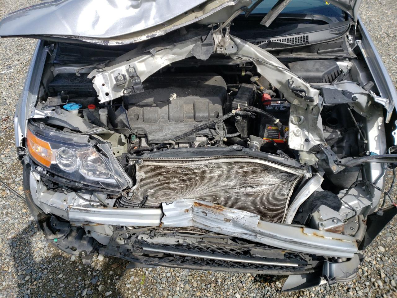 Photo 7 from auction – 2015 HONDA ODYSSEY EX with VIN 5FNRL5H67FB094330