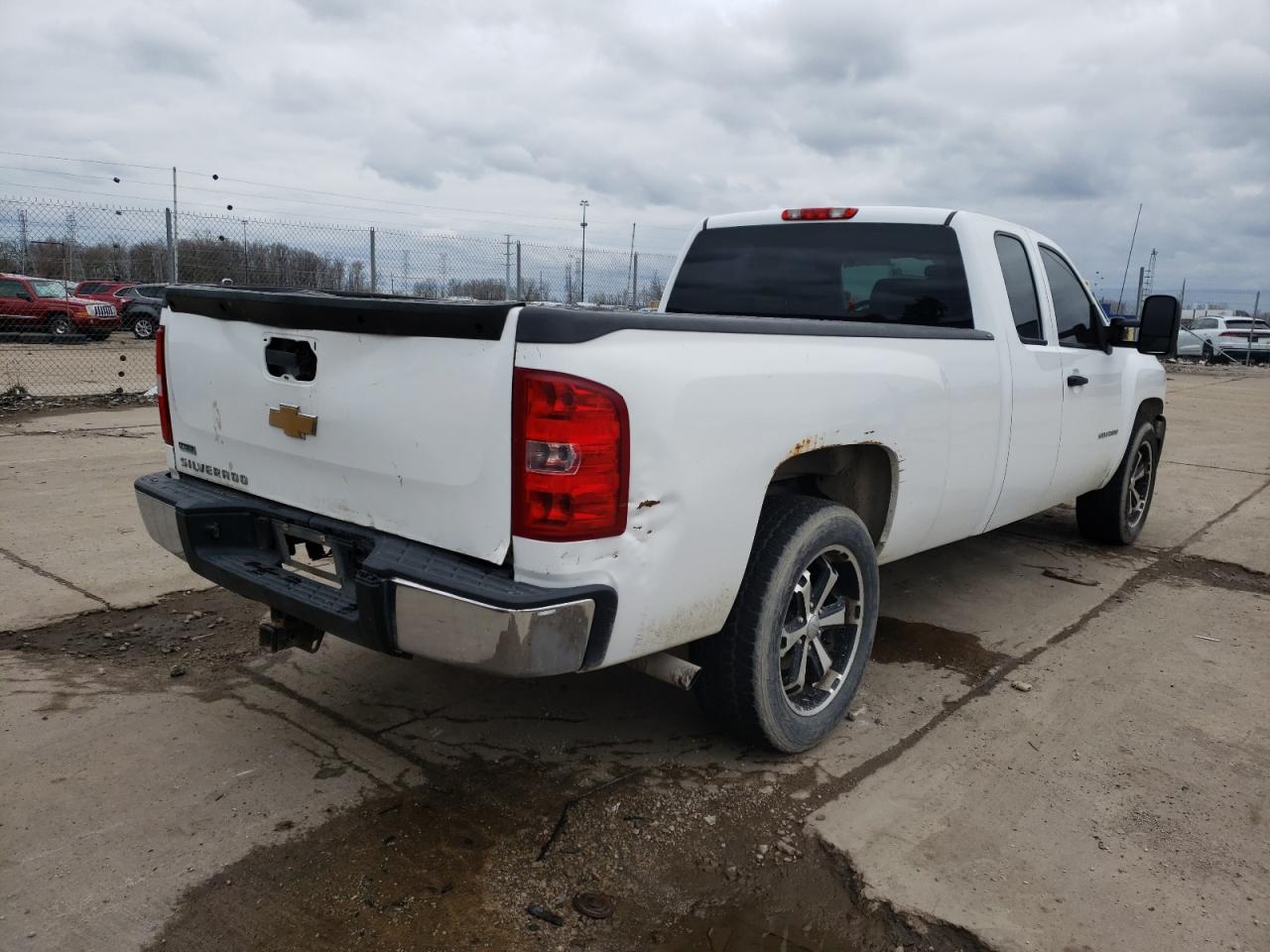 Photo 4 from auction – 2011 CHEVROLET SILVERADO with VIN 1GCRCPE00BZ419528