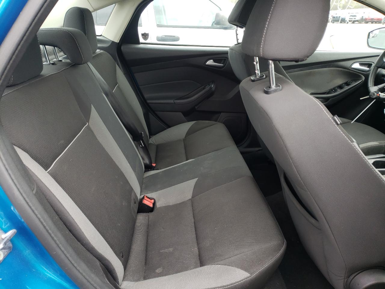 Photo 6 from auction – 2013 FORD FOCUS SE with VIN 1FADP3F27DL218115