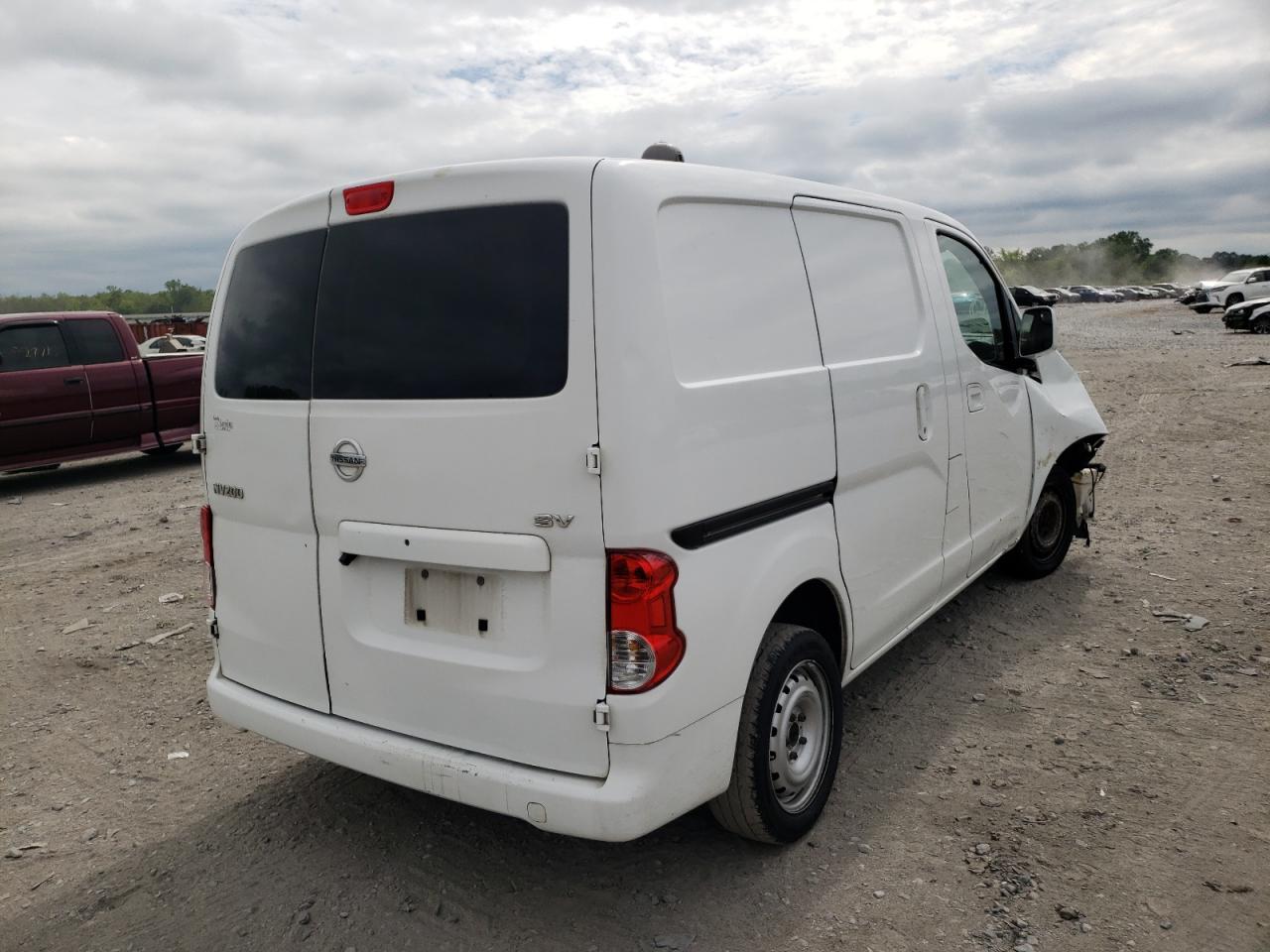 Photo 4 from auction – 2013 NISSAN NV200 2.5S with VIN 3N6CM0KN5DK696067