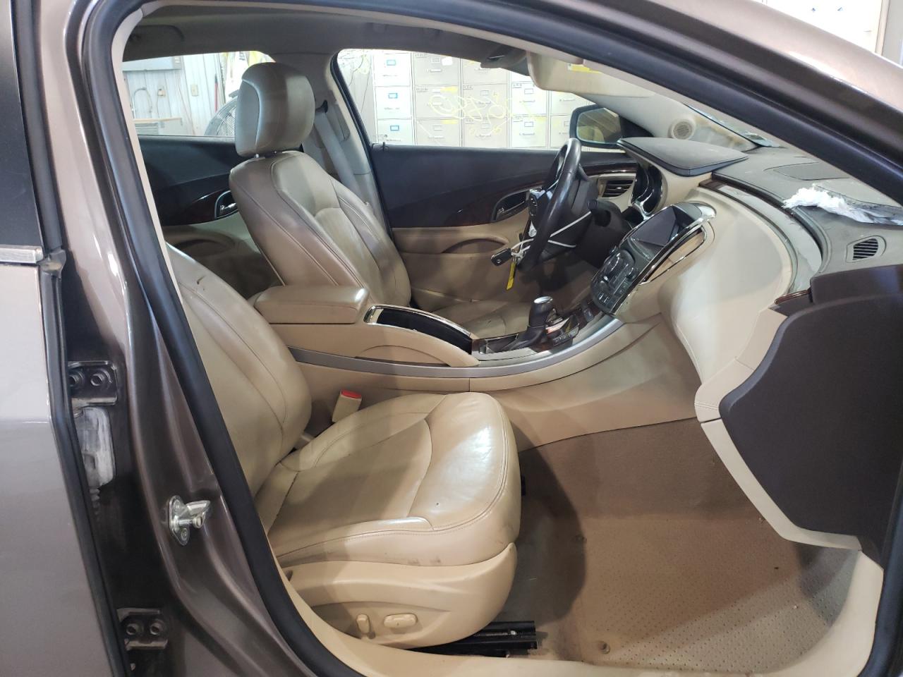 Photo 5 from auction – 2011 BUICK LACROSSE C with VIN 1G4GE5ED6BF193758