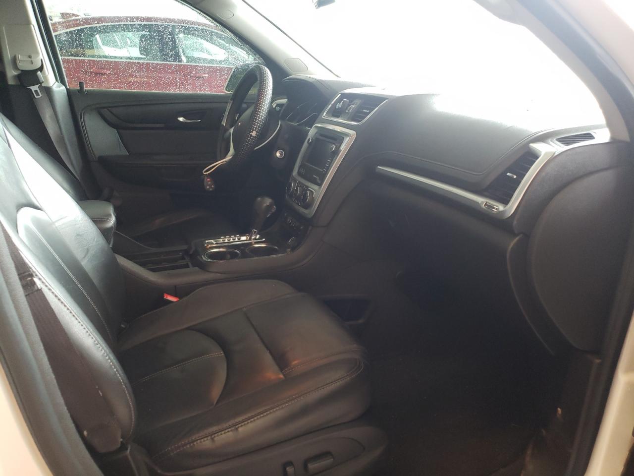 Photo 5 from auction – 2014 GMC ACADIA SLT with VIN 1GKKVRKD9EJ319451