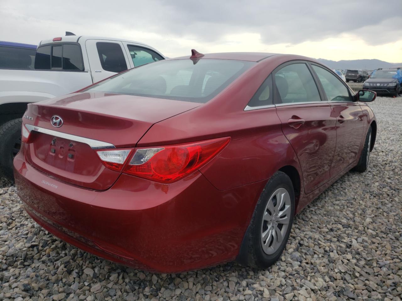Photo 4 from auction – 2011 HYUNDAI SONATA GLS with VIN 5NPEB4ACXBH240775