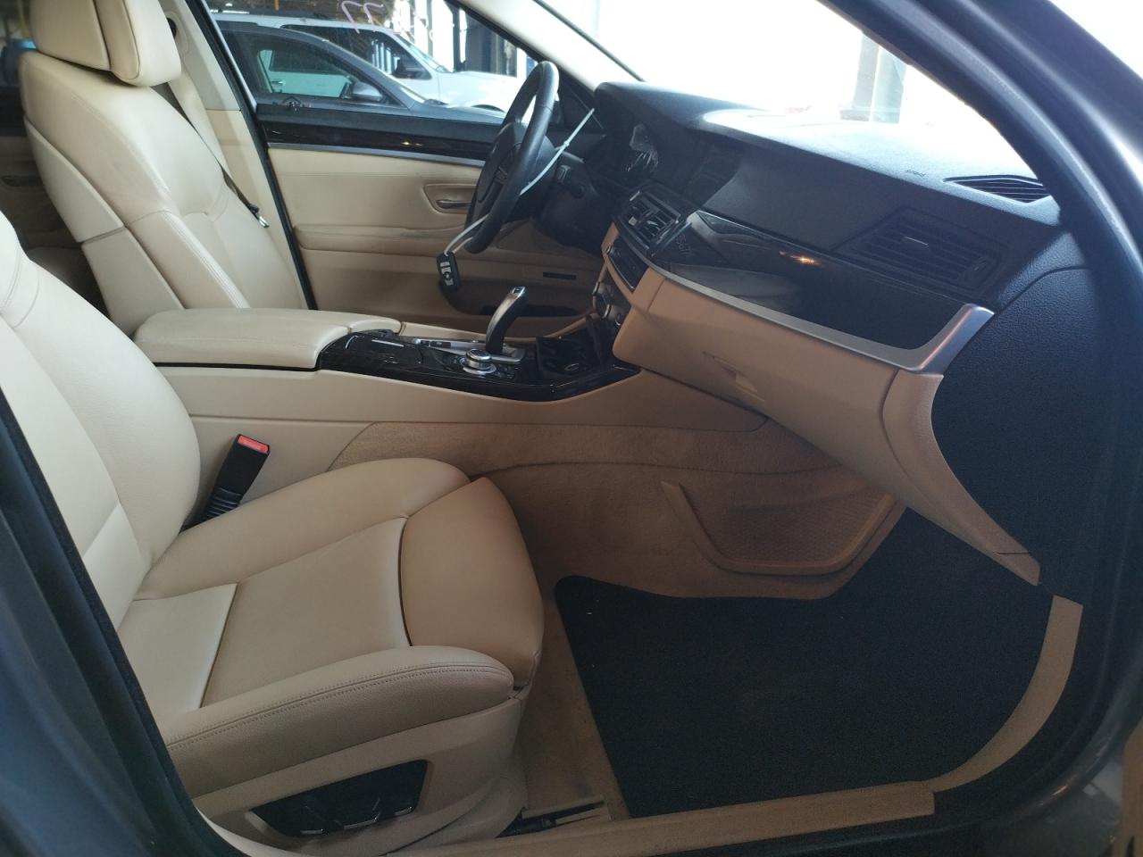 Photo 5 from auction – 2013 BMW 535 I with VIN WBAFR7C55DC819197