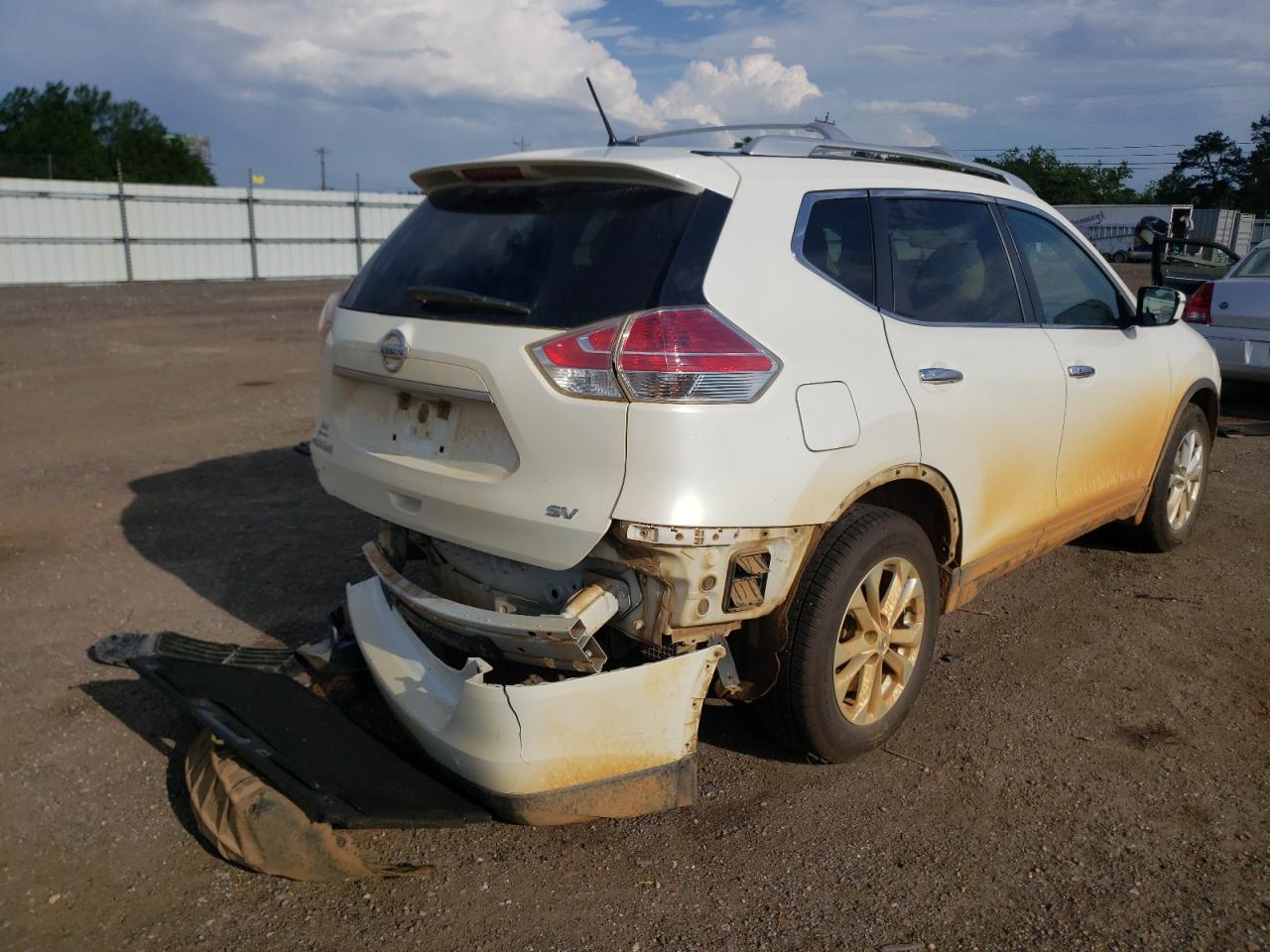Photo 4 from auction – 2016 NISSAN ROGUE S with VIN KNMAT2MT0GP695531
