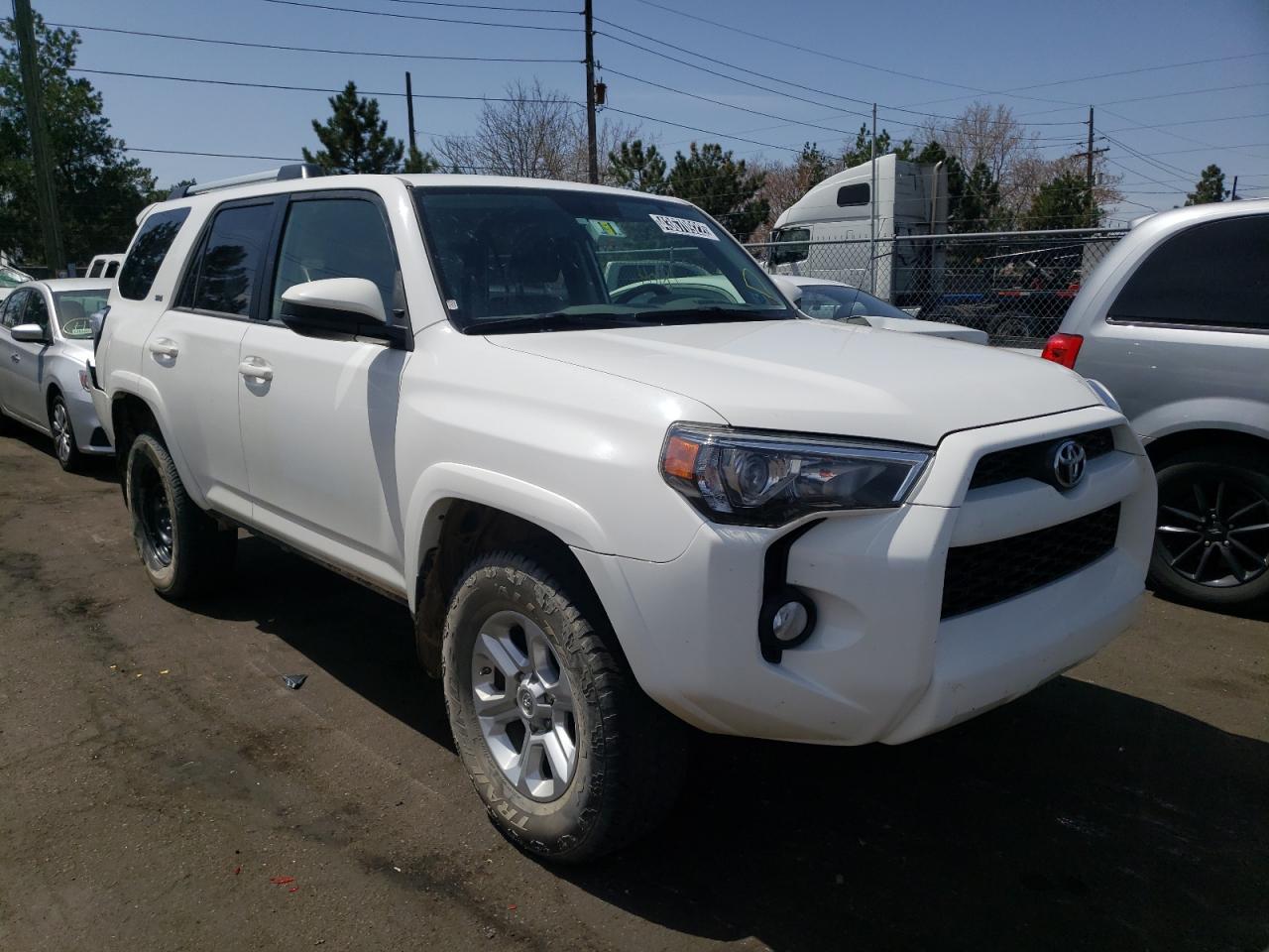 TOYOTA 4RUNNER 2019 with VIN JTEBU5JR3K5654869 - Photo from auction