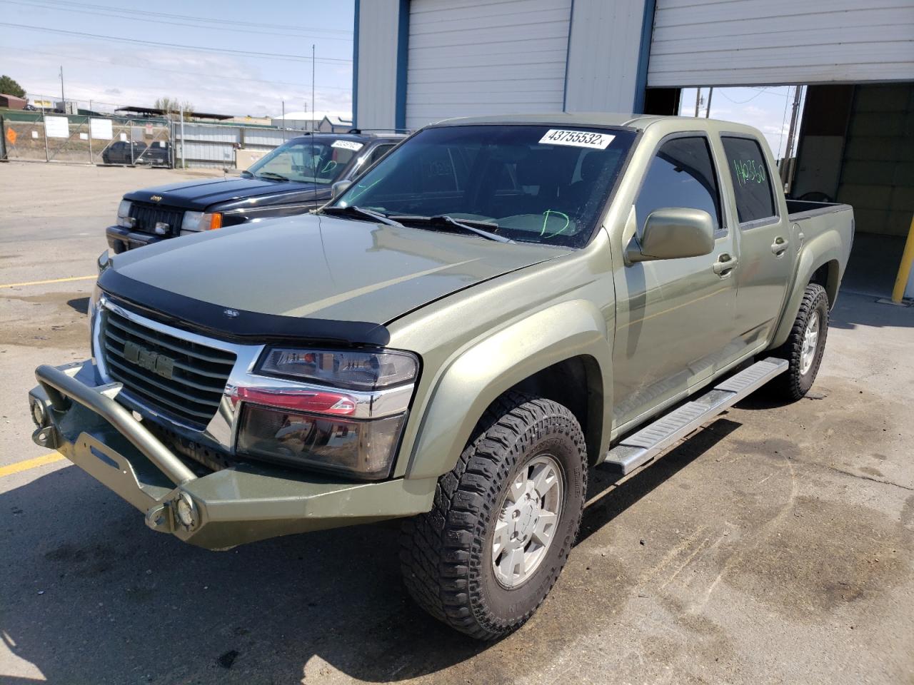 Photo 2 from auction – 2004 CHEVROLET COLORADO with VIN 1GCDT136548173468